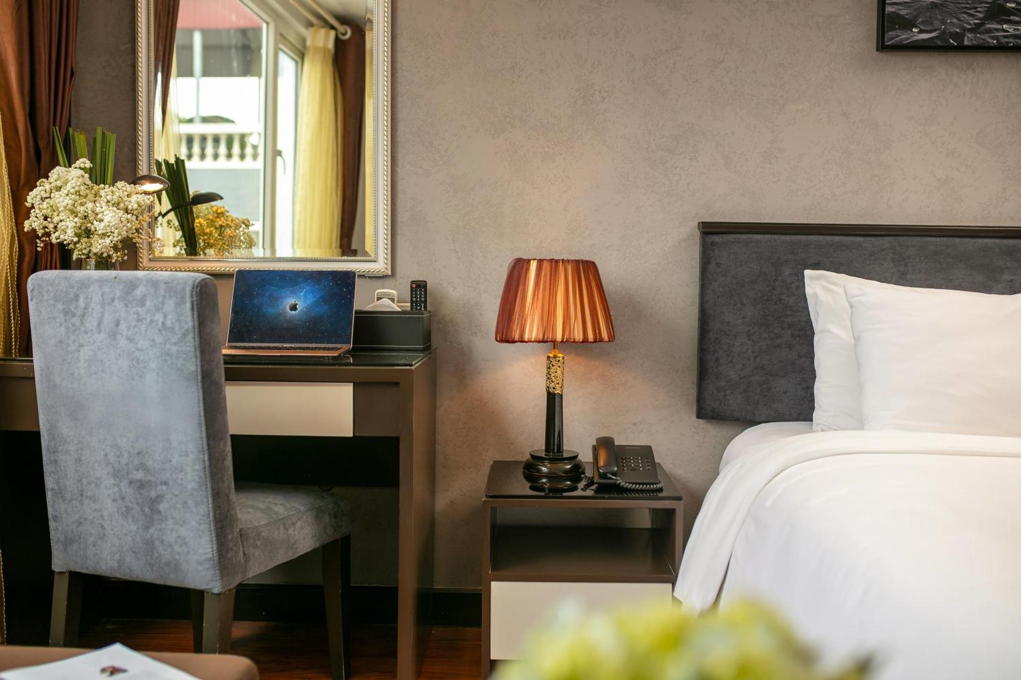 Hanoi La Palm Premier Hotel & Spa Екстериор снимка